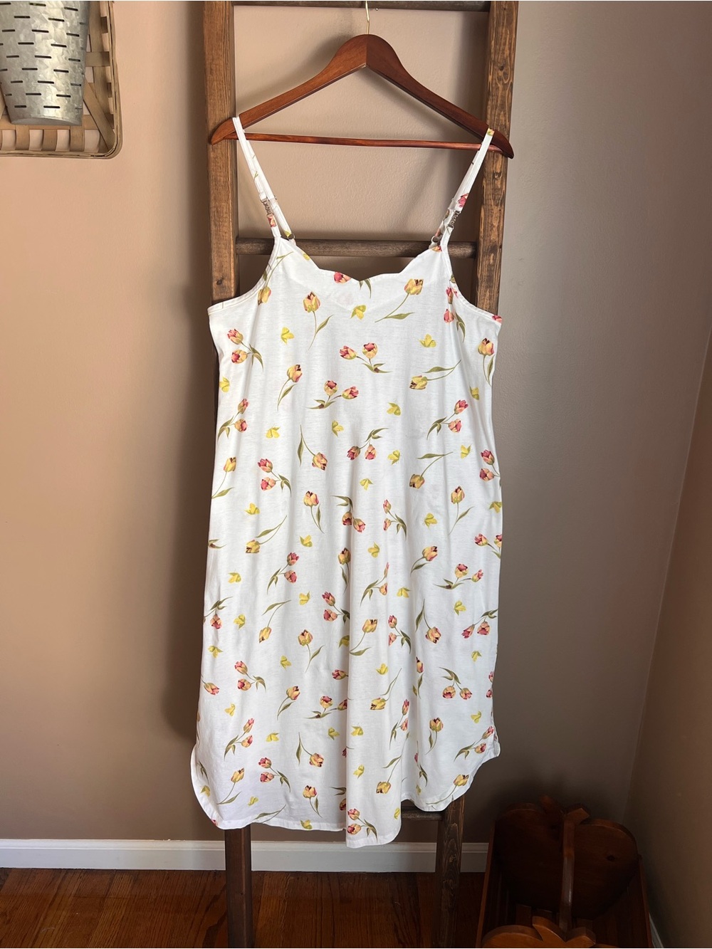 Crabtree & Evelyn White Floral Night Gown with Yellow and Pink Accents
